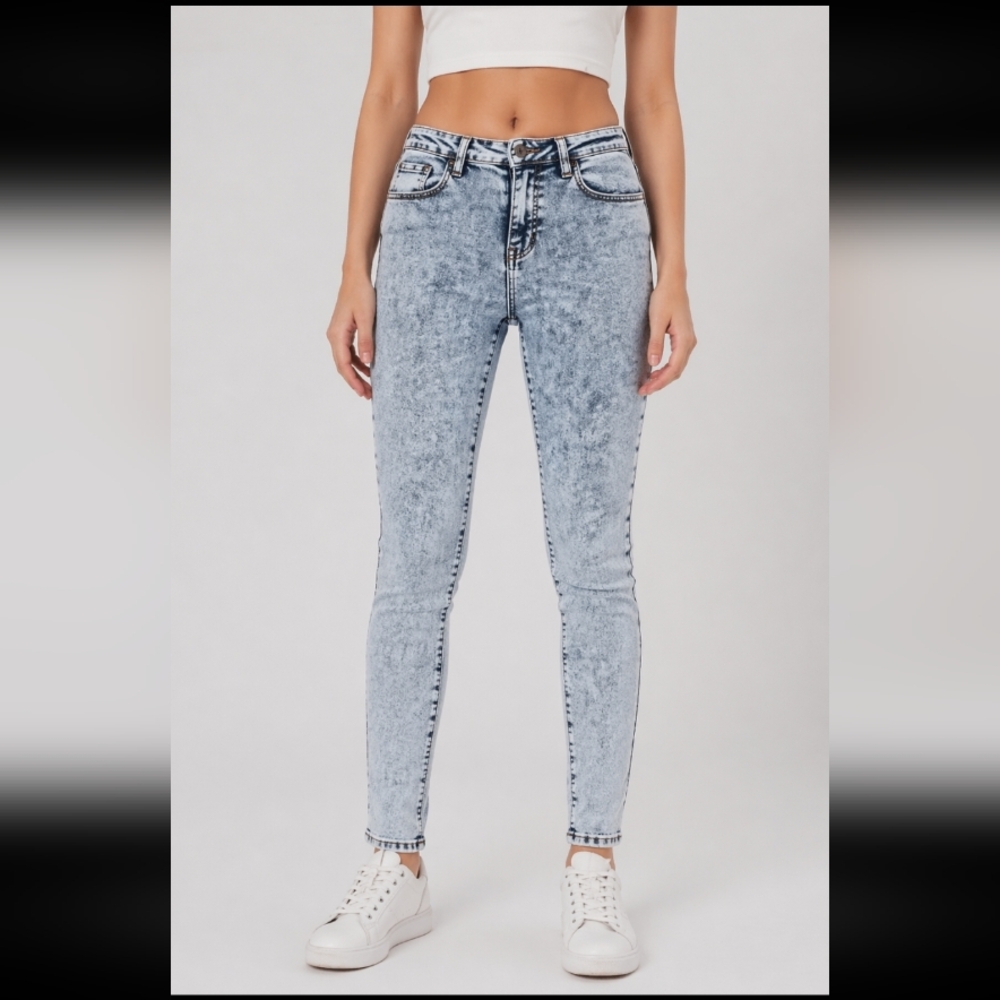 PAC Sun Bullhead acid wash  high rise jegging 1